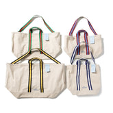 海外の大学生のようなトートバッグ