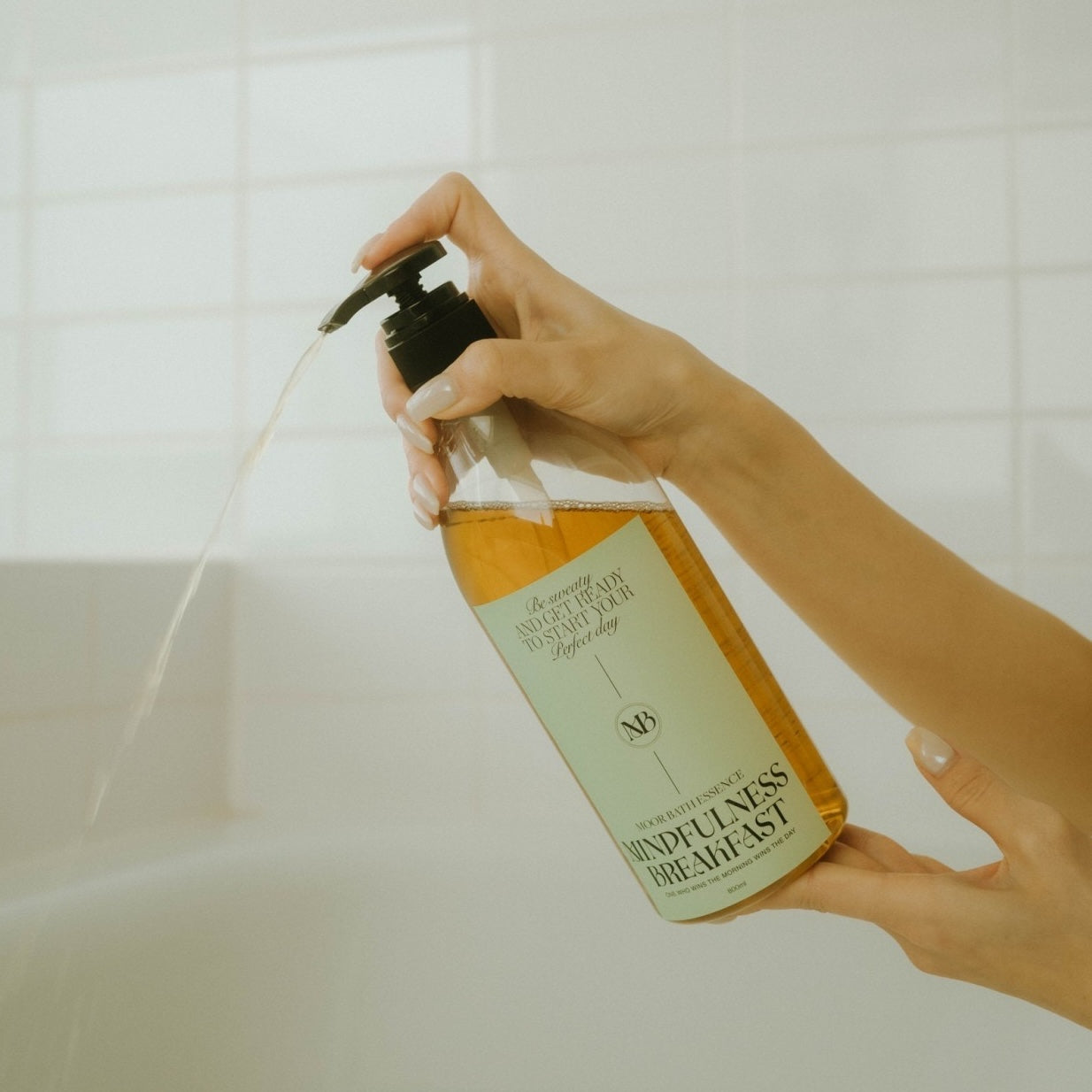 MOOR BATH ESSENCE 800ml / MINDFULNESS BREAKFAST – HATCH