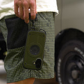 【iPhone16e】カラビナループ搭載 iPhoneケース(MIL規格準拠)