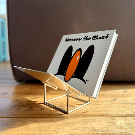 美しく飾るミニマルスタンド