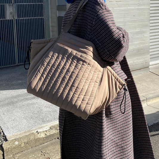 11つのポケット、キルティングマザーズトート