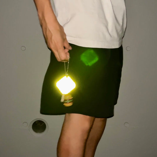 2倍光るお守リフレクター(フィンランド製)