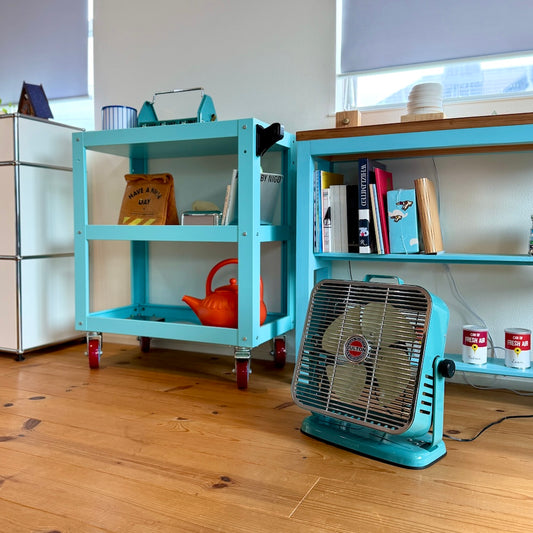 この色に一目惚れ!絵になるワゴン