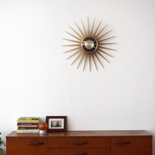 ミッドセンチュリーテイストなウォールクロック