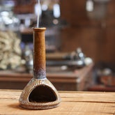 小さな煙突のインセンススタンド