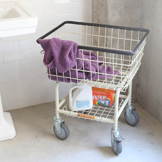定番には理由がある、LAUNDRY CART