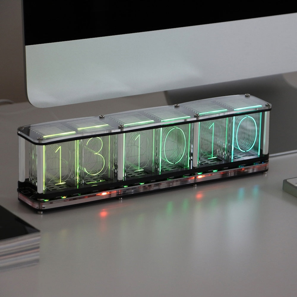 見惚れる時計 FUTURE CLOCK – HATCH