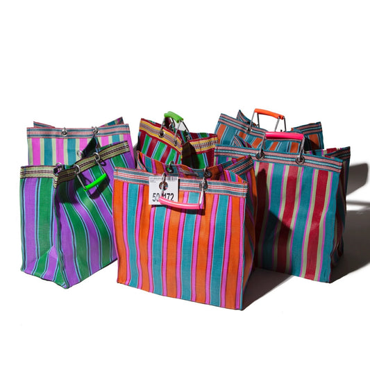 “どこ行く?”を誘うバッグ