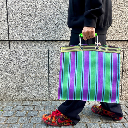 “どこ行く?”を誘うバッグ