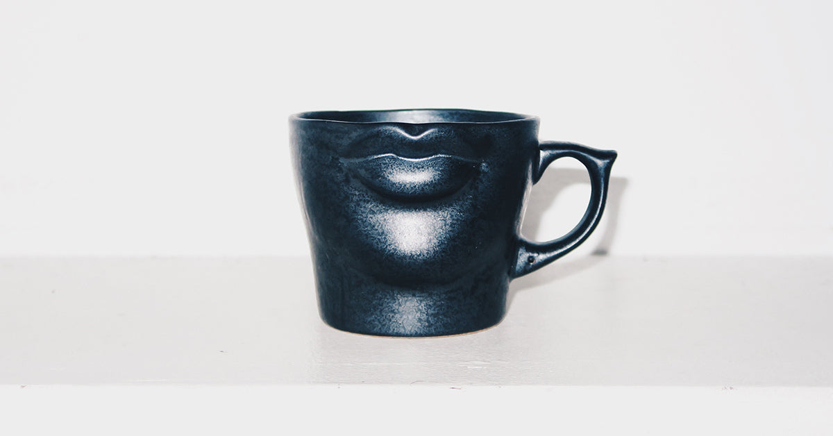 LIPS MUG
