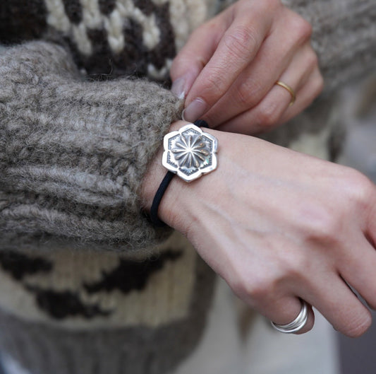 華コンチョ（ヘアゴム）/ シルバーダラークラフト