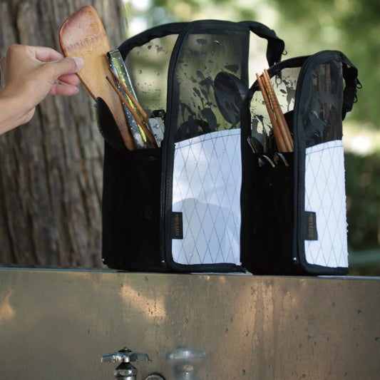 洗って濡れたまま入れて、そのまま乾燥できるキッチンツールケース