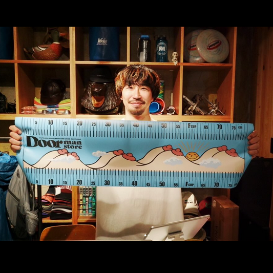 おっぱい山脈 フィッシングメジャーシート / doorman store