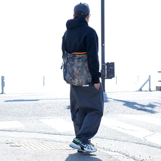 メッシュ・ショルダーバッグ