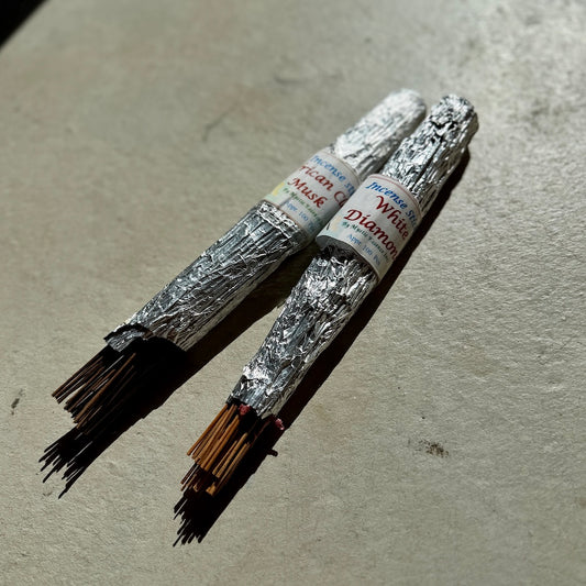 MYSTIC ESSENCEのお香（100本入り）