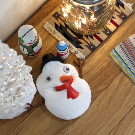 溶けていくオブジェ！メルティングスノーマン