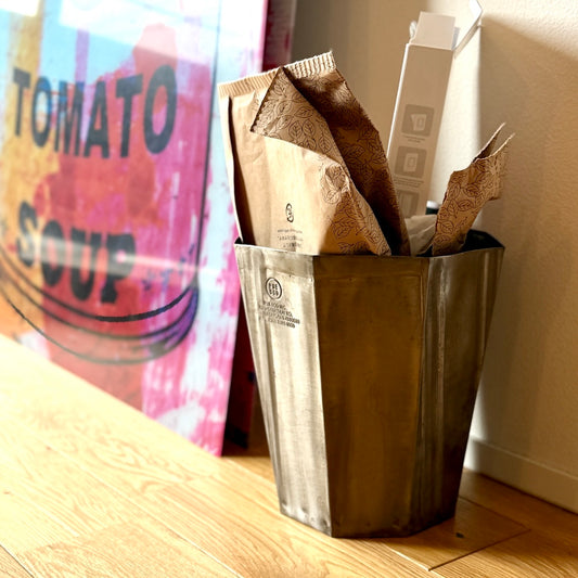 渋かわいいゴミ箱