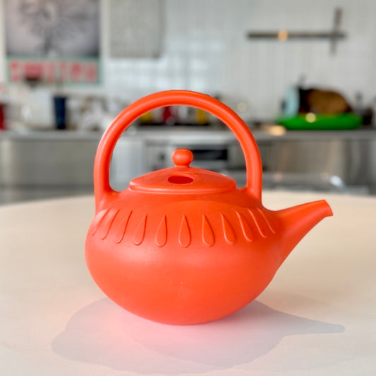 可愛すぎるティーポット型ジョウロ（3.5L）