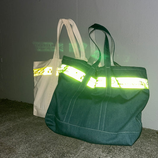 ミスマッチ・リフレクティブ・トート（HATCH限定商品）