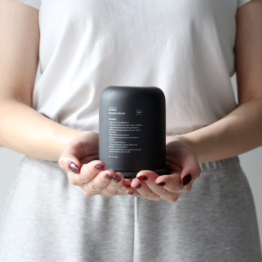 “灰皿感”がゼロの美しい磁器ポット(電子タバコの灰皿)