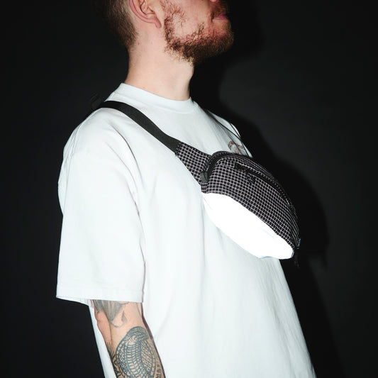 REFLECTIVE WAIST BAG / PACKING
