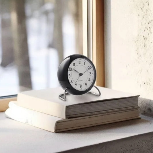 STATION テーブルクロック / Arne Jacobsen