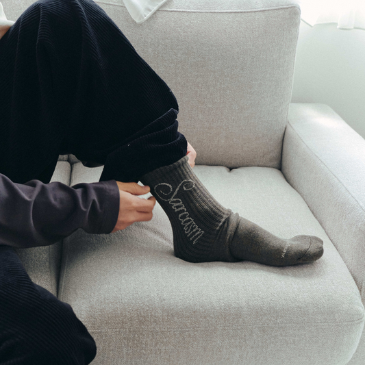 SCRIPT LOGO SOCKS / CLUB SARCASM