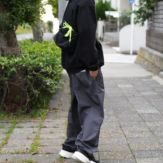 シルエットも快適さも、やみつきパンツ / SUNDAY PANTS