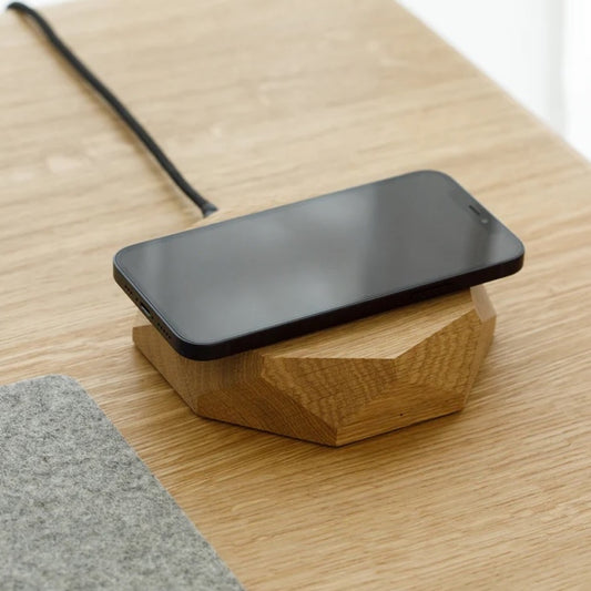 インテリアになる充電ドック / Geometric Charging Pad