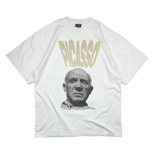 Picasso Photo / TEE