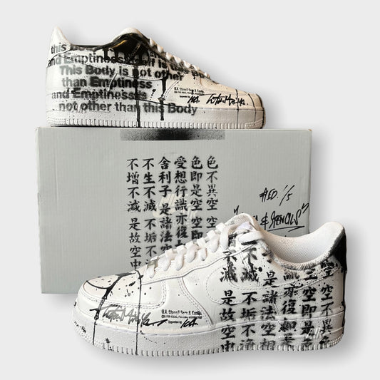 あなたのスニーカーを一点物のアートにカスタムします